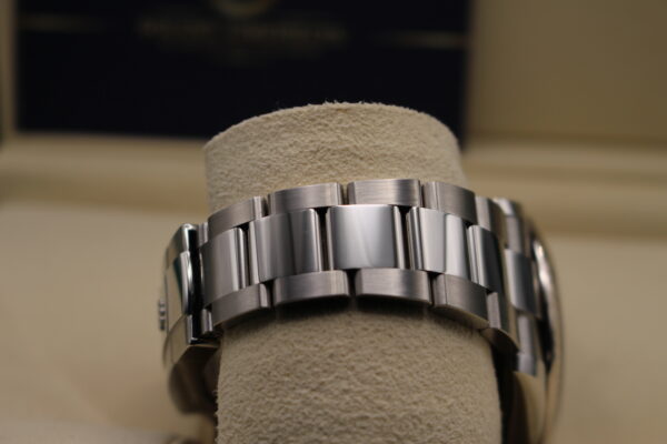 Rolex Oyster bracelet fitted to a datejust