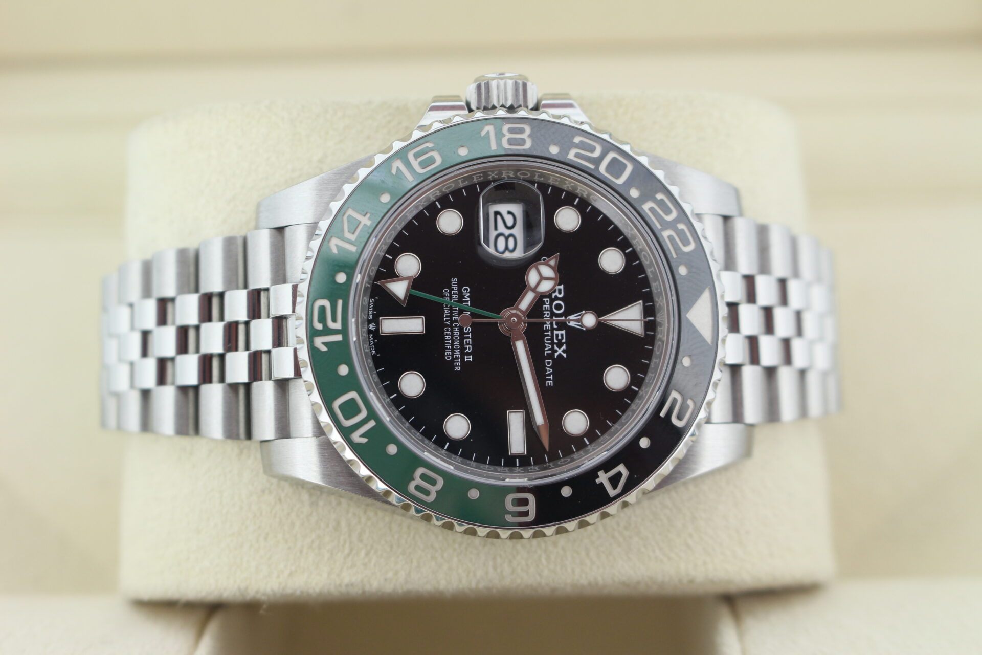 Rolex GMT Master II Sprite 126720VTNR on it's side