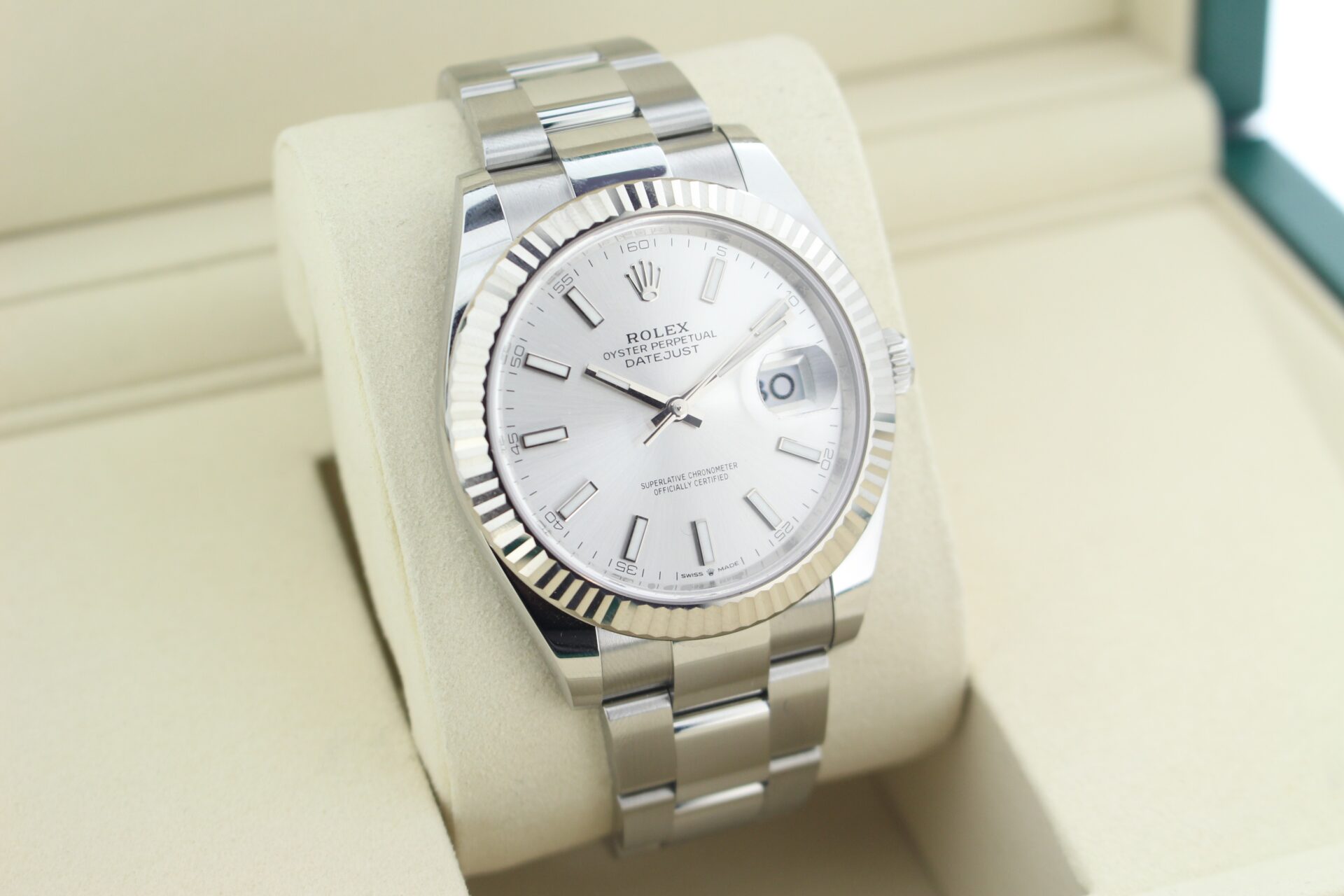 Rolex Datejust 41 Silver 126334 facing towards the right to show the left angle
