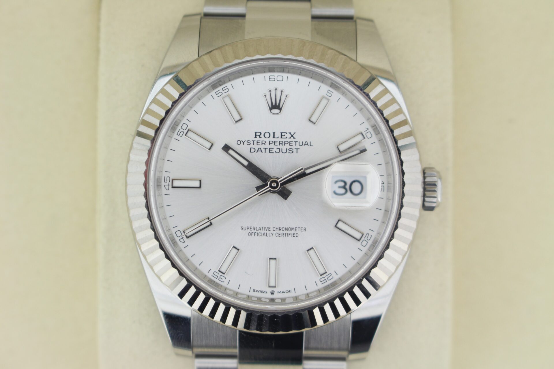 Rolex Datejust 41 Silver 126334 watch face