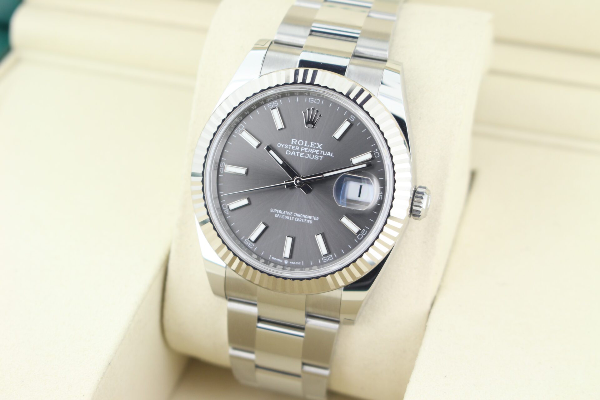 Rolex Datejust 41 Slate Grey 126334 facing towards the left to show the right angle