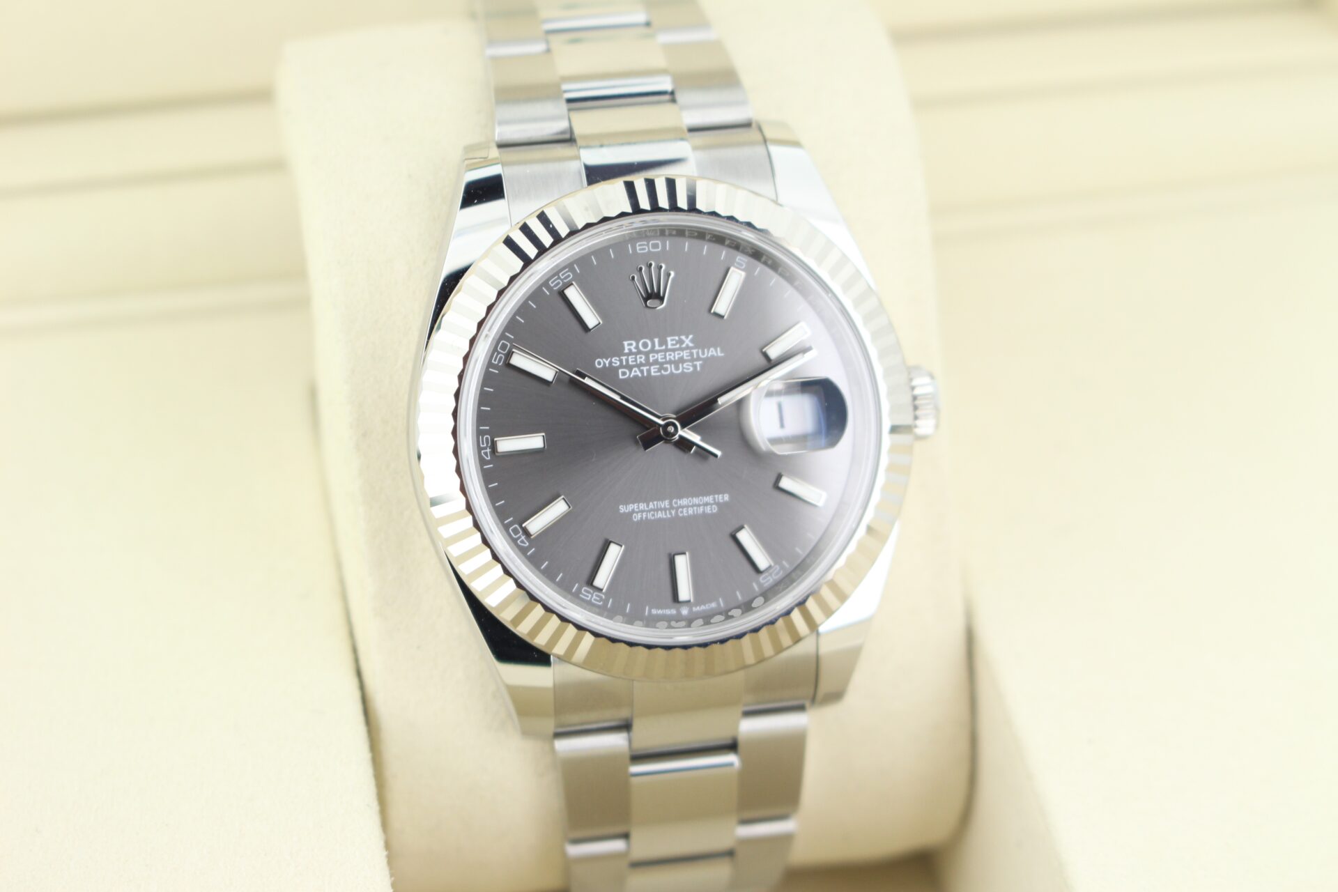 Rolex Datejust 41 Slate Grey 126334 facing towards the right to show the left angle