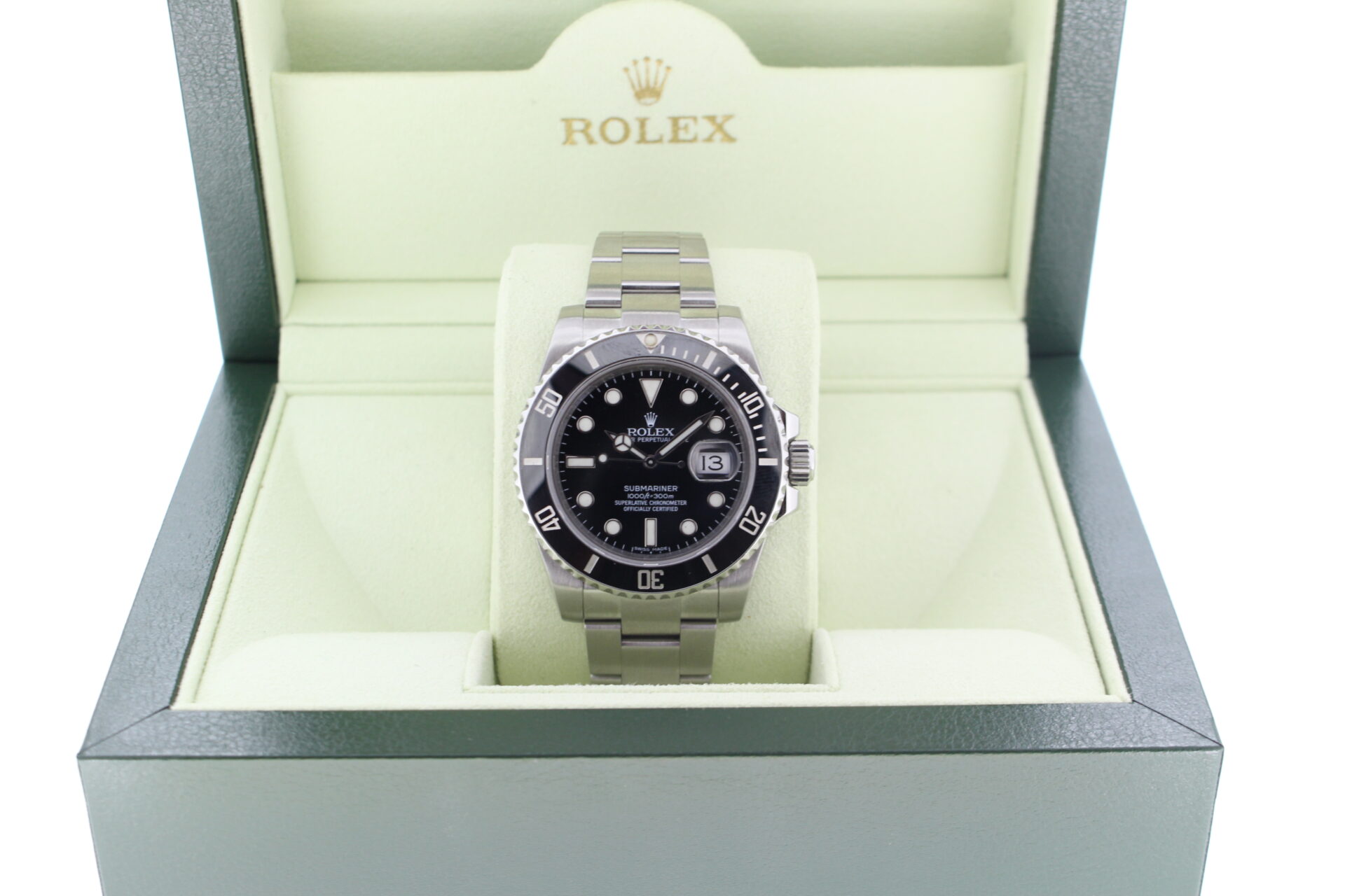 Rolex Submariner Date 40mm 116610LN in it's box