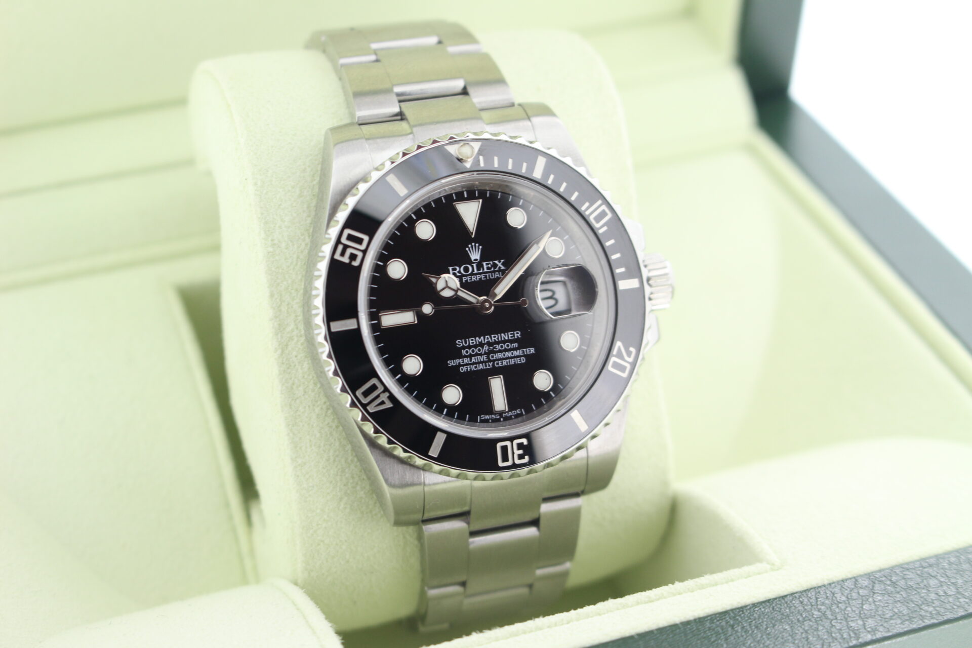 Rolex Submariner Date 40mm 116610LN facing towards the right to show the left angle