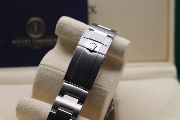 Rolex Clasp and oyster bracelet attached to a explorer 2