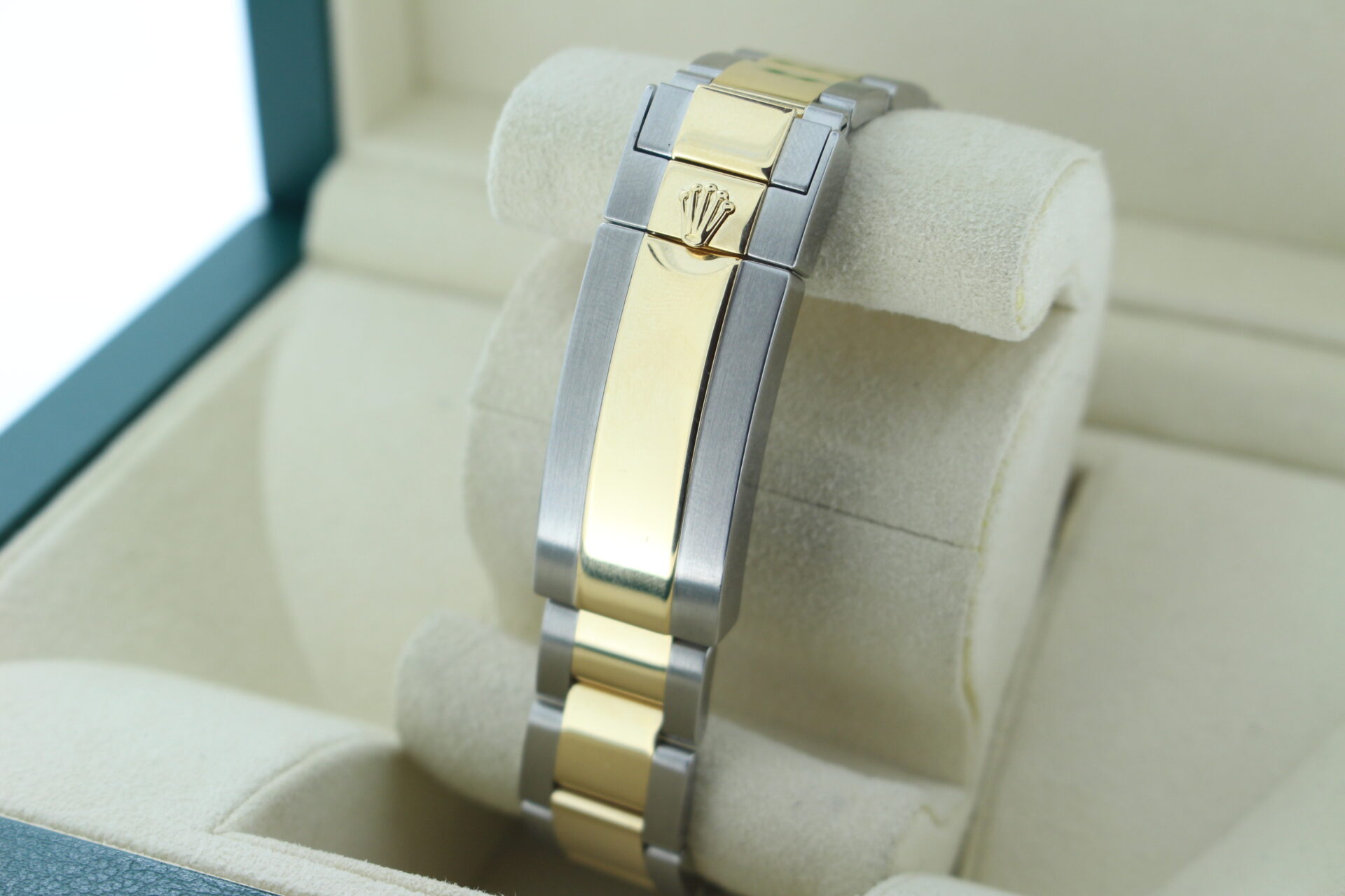 Rolex Submariner Bluesy 40mm 116613LB clasp