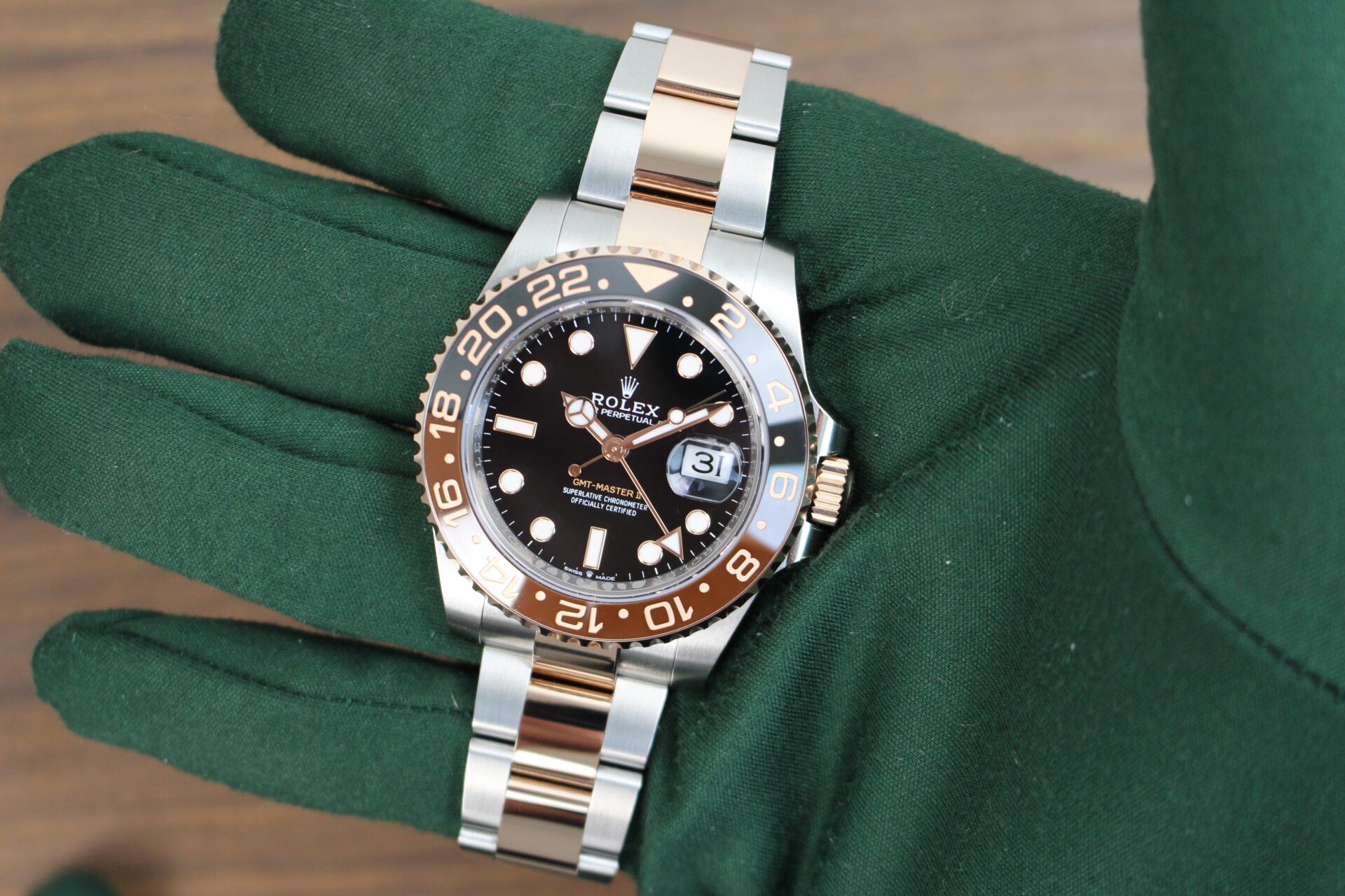 Rolex GMT Master II Rootbeer 126711CHNR - Image 17