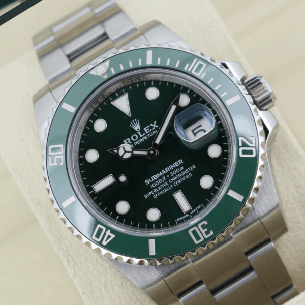 Rolex Submariner Hulk 126610LV