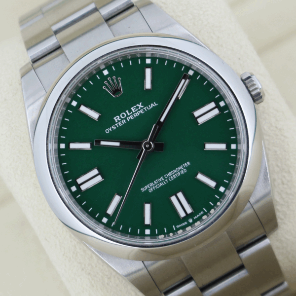 Rolex Oyster Perpetual 41 Green 124300