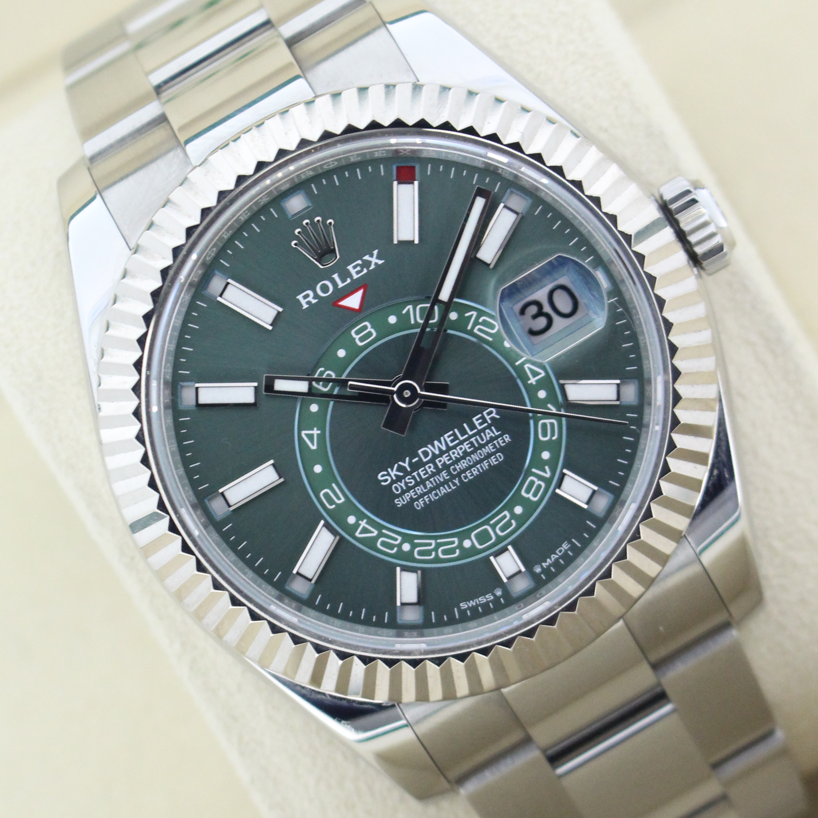 Rolex Sky-dweller 336934 Green Dial