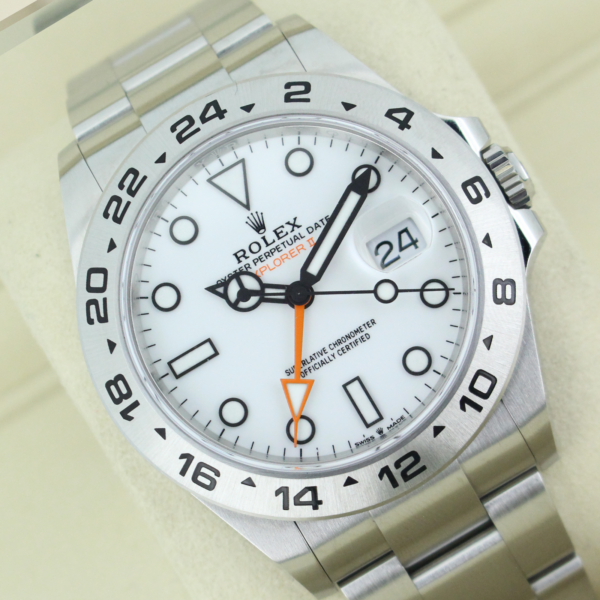 Rolex Explorer II Polar 226570