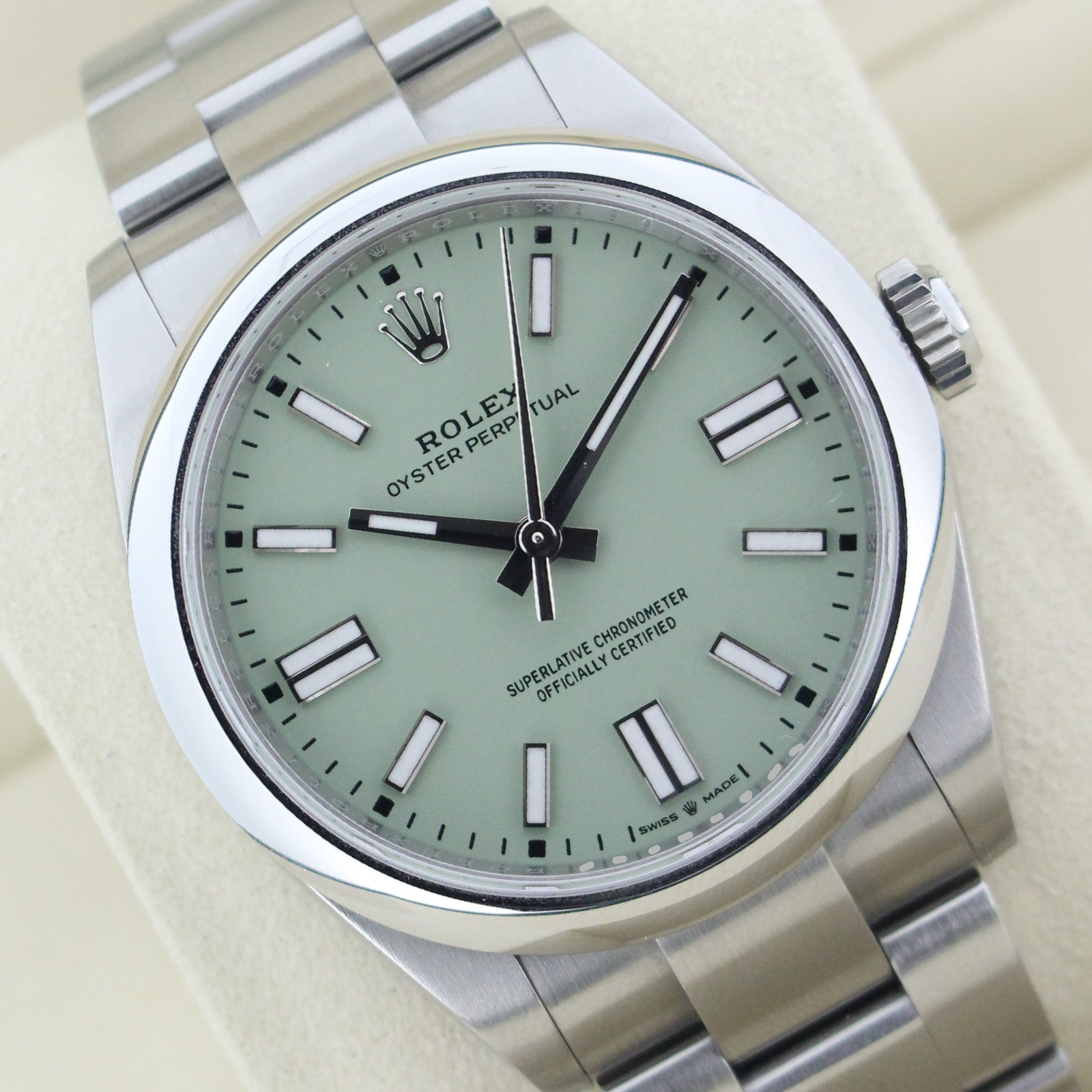 Rolex Oyster Perpetual 41 134300
