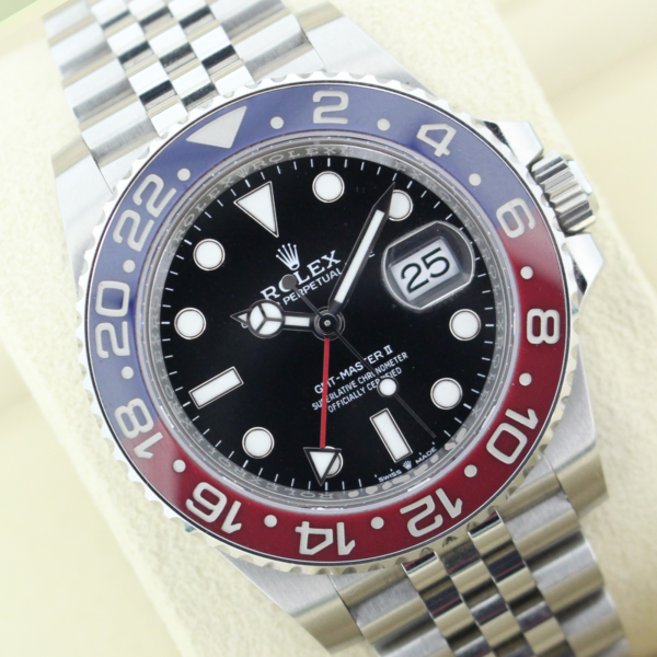 Rolex GMT Master II Pepsi 126710BLRO