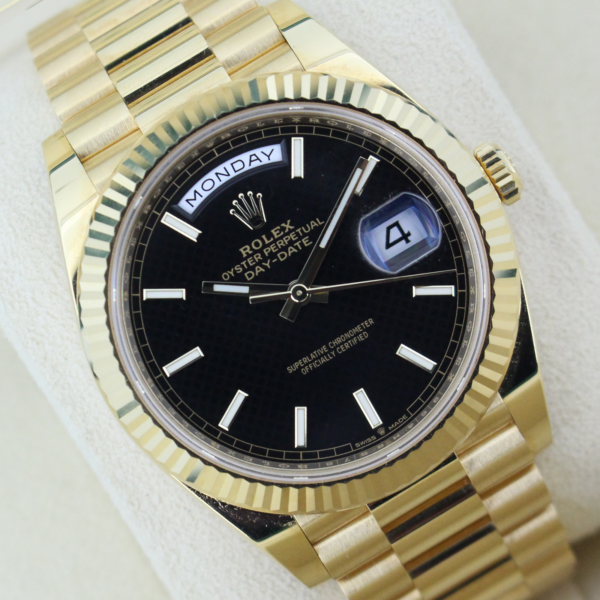 Rolex Day-Date 40 Black Motif 228235