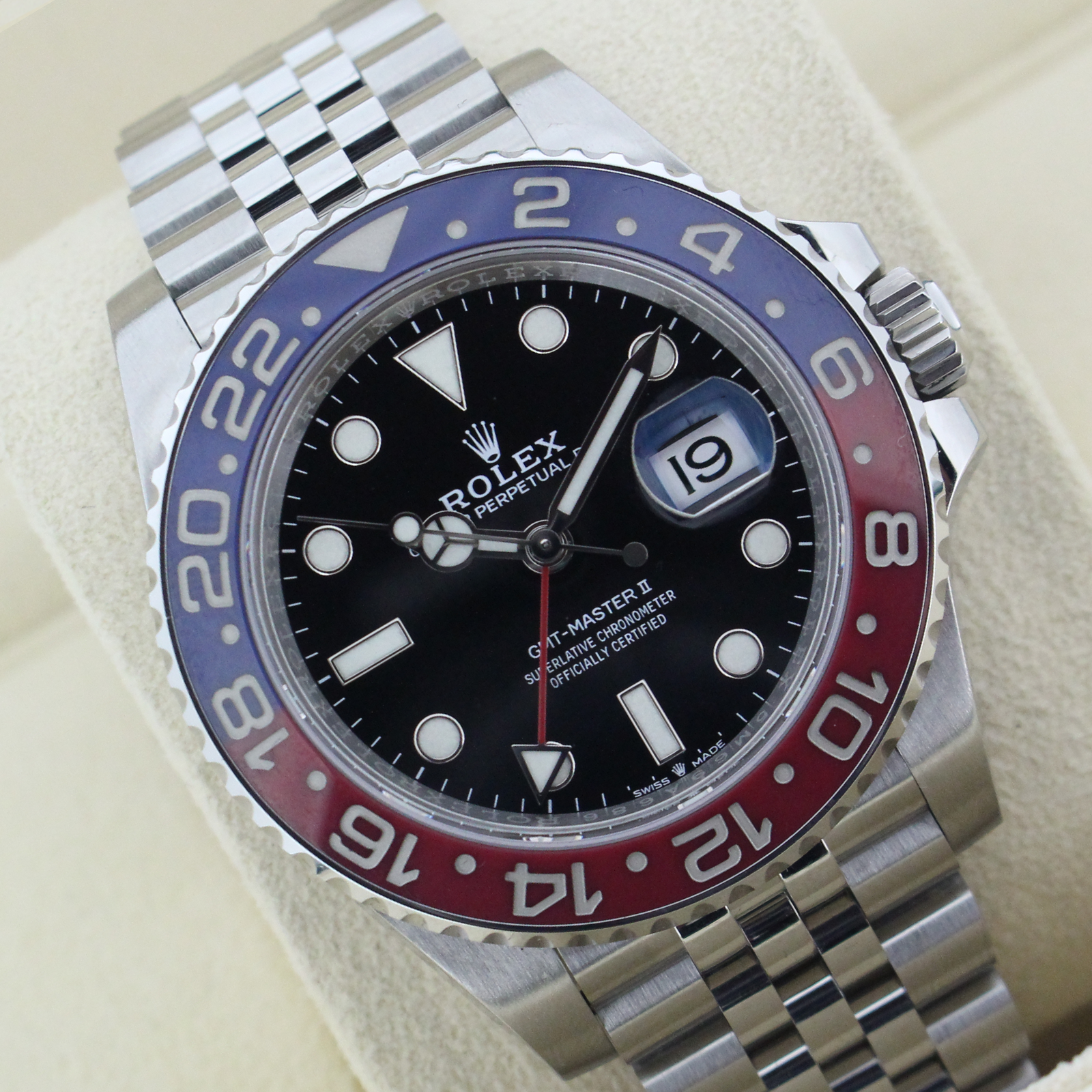 Rolex GMT Master II Pepsi 126710BLNR