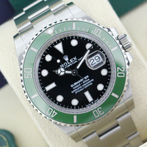 Rolex Submariner Starbucks 41mm 126610LV