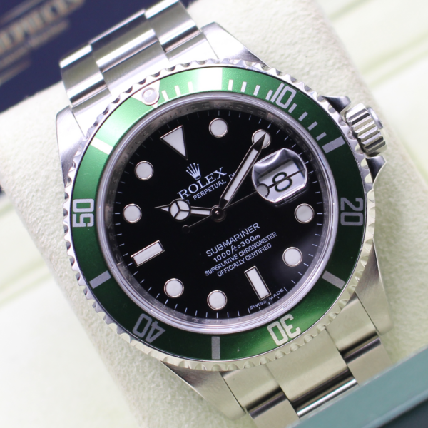 Rolex Submariner Kermit tilted on it's cushion