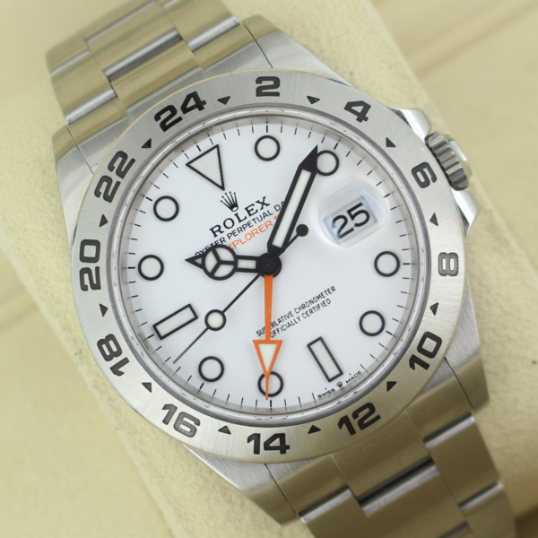 Rolex Explorer II Polar 226570