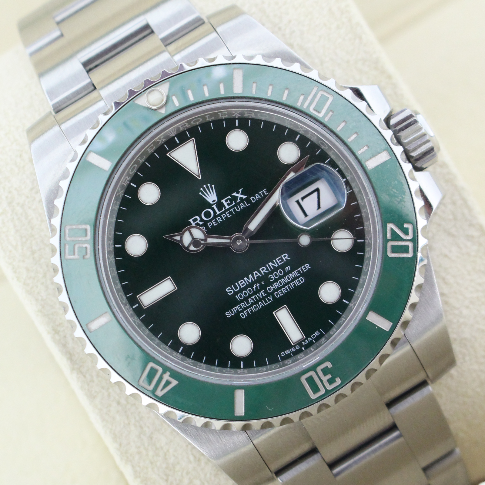 Rolex Submariner Hulk 40mm 116610LV