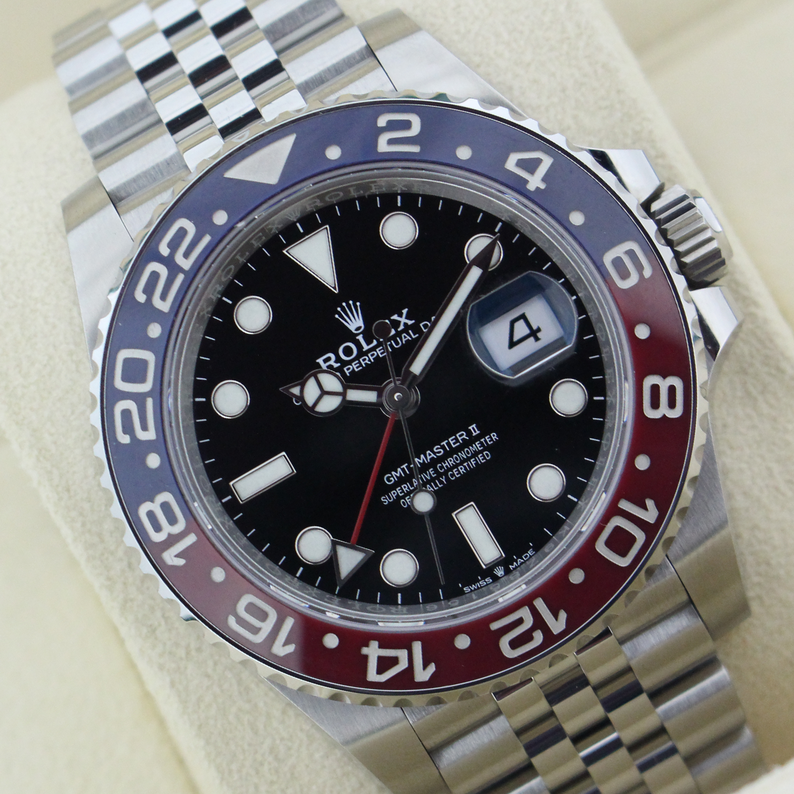 Rolex GMT Master II Pepsi 1261710BLRO